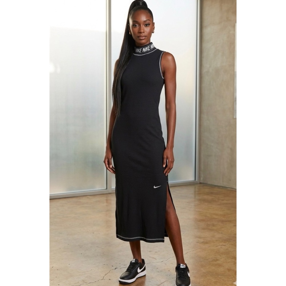 Nike Logo Mock Neck Black Ribbed Sleeveless Exposed Zip Sporty Midi Dress Size S